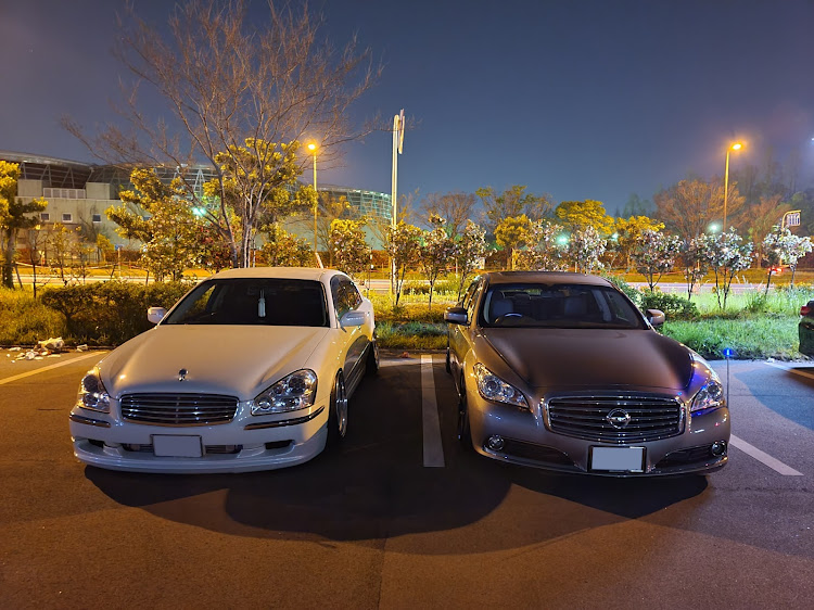 シーマのCIMA・ドライブ・春の交通安全週間・洗車・オフ会に関するカスタム事例の投稿画像1枚目