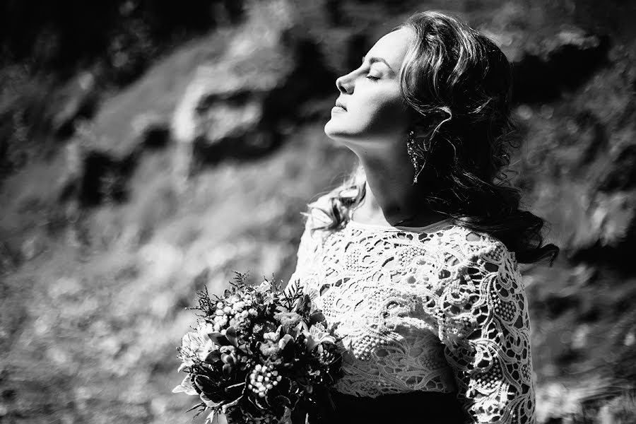 Wedding photographer Lyudmila Babenko (radostart). Photo of 15 August 2016