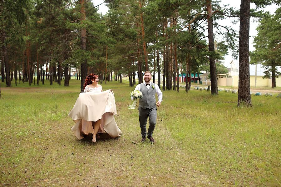 Fotógrafo de bodas Aleksandr Likhachev (tanculia). Foto del 9 de mayo 2019