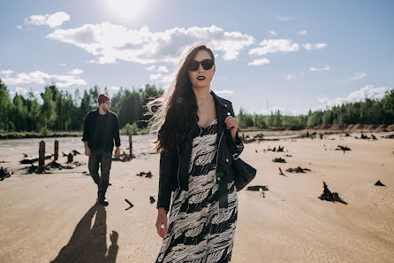 Fotógrafo de casamento Vasiliy Lopatin (miroslove). Foto de 10 de outubro 2018