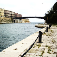 Il mare, la città....e il ponte di 