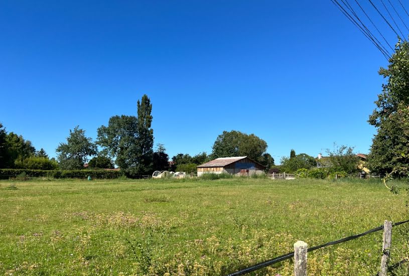  Vente Terrain + Maison - Terrain : 1 310m² - Maison : 140m² à Saint-Didier-d'Aussiat (01340) 