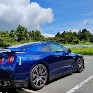 NISSAN GT-R R35