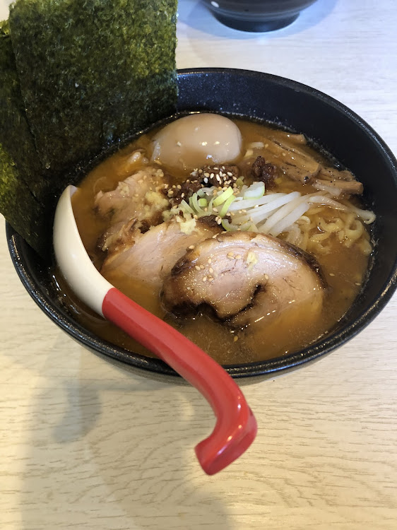 ヴェルファイアの味噌ラーメンに関するカスタム事例の投稿画像2枚目