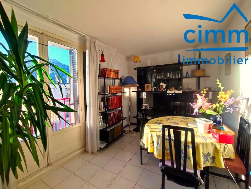 Vente appartement 3 pièces 62 m² à Fontaine (38600), 90 000 €