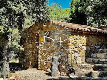 maison à Moissac-Bellevue (83)