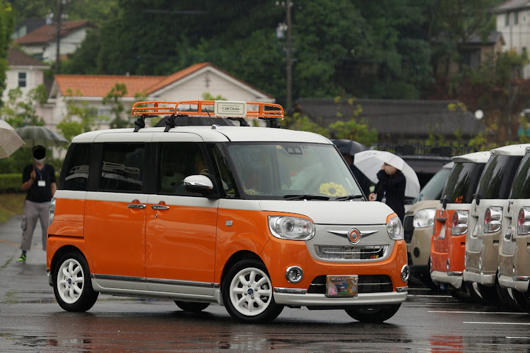 レヴォーグのキャンバス・トヨタ博物館・雨男・異色コラボ・N-ONEに関するカスタム事例の投稿画像10枚目