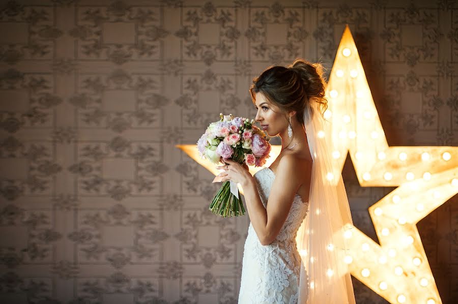 Fotógrafo de casamento Gregori Moon (moonstudio). Foto de 13 de dezembro 2017