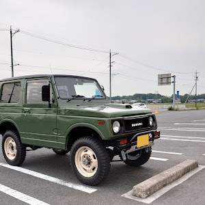 ジムニー JA11V