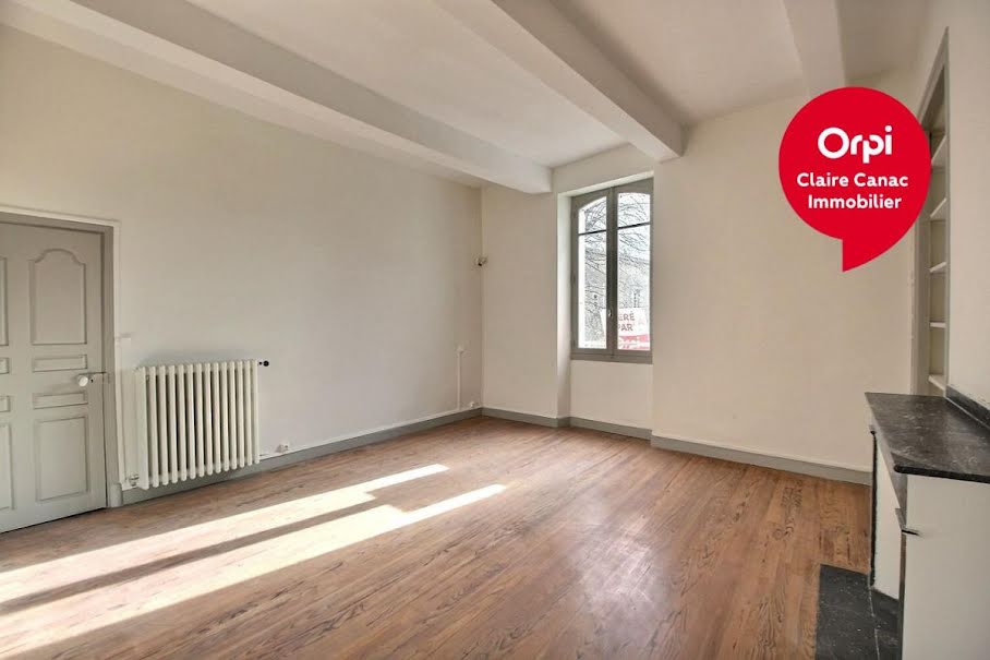 Location  appartement 3 pièces 84 m² à Castres (81100), 550 €