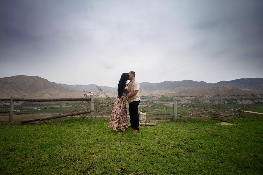 Fotógrafo de bodas Fabian Gonzales (feelingrafia). Foto del 1 de mayo 2023