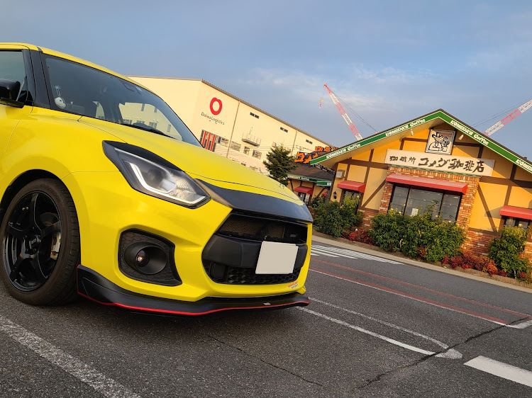 スイフトスポーツのTeamカレー味・サーキットの狼ミュージアム・名車揃い・興奮しまくり・ちり紙のご用意を🤣に関するカスタム事例の投稿画像1枚目