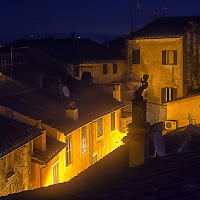 Le luci del borgo. di 