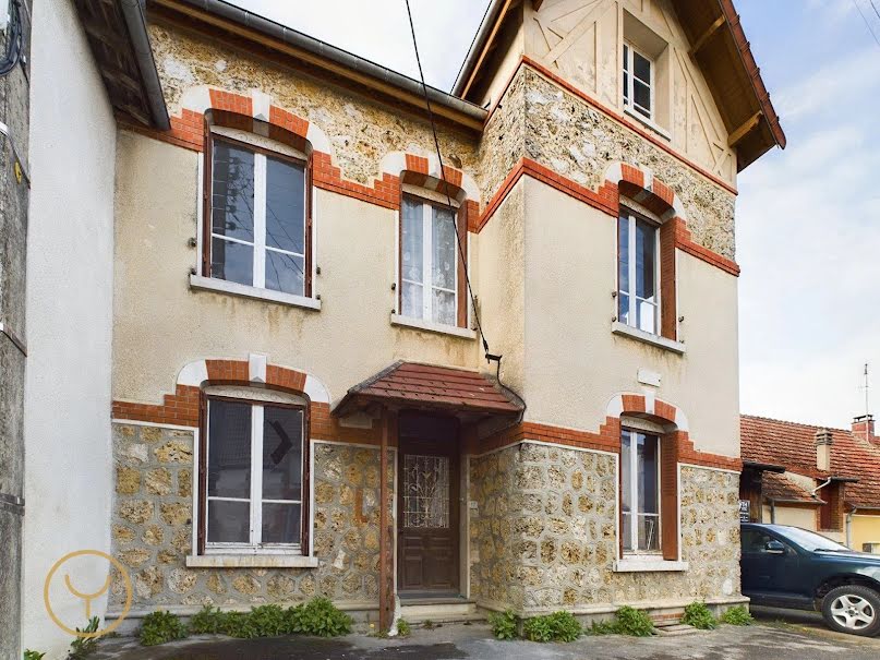 Vente maison 5 pièces 139.52 m² à Esternay (51310), 119 000 €