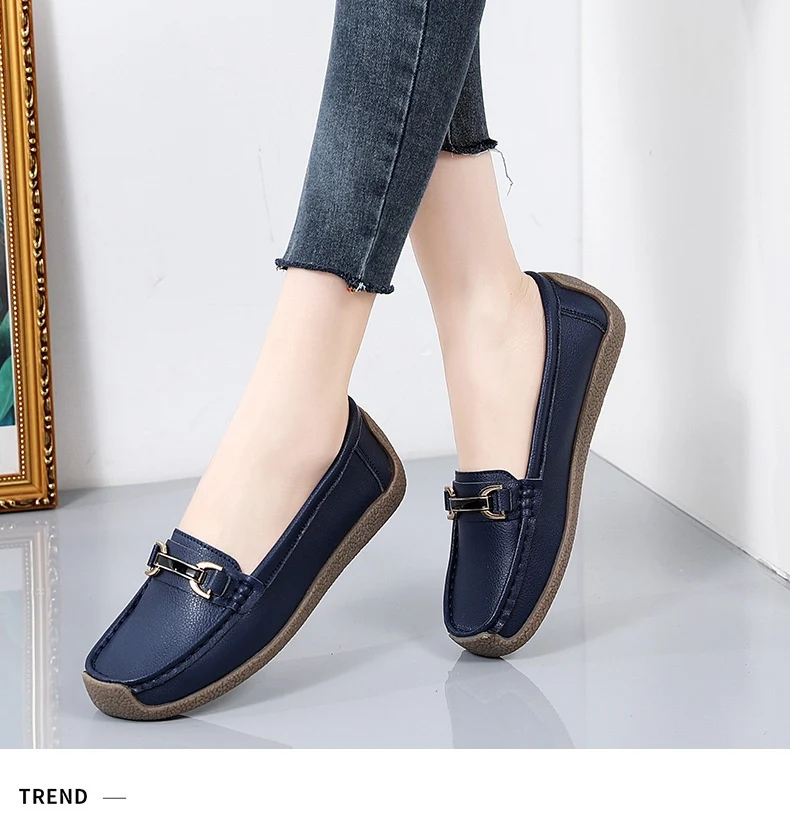 Title 18, Mocassins plus size com superfície macia e conf...