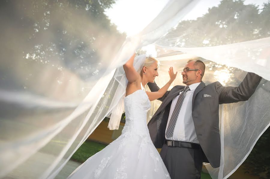 Wedding photographer Hajdú László (fotohajdu). Photo of 3 August 2016