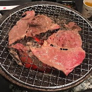 野宴日式炭火燒肉