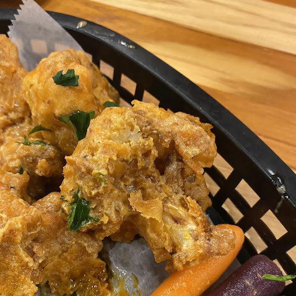 Cauliflower wings