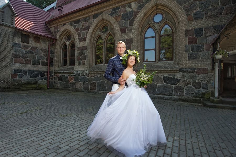 Wedding photographer Irina Khutornaya (ireewka). Photo of 13 August 2015