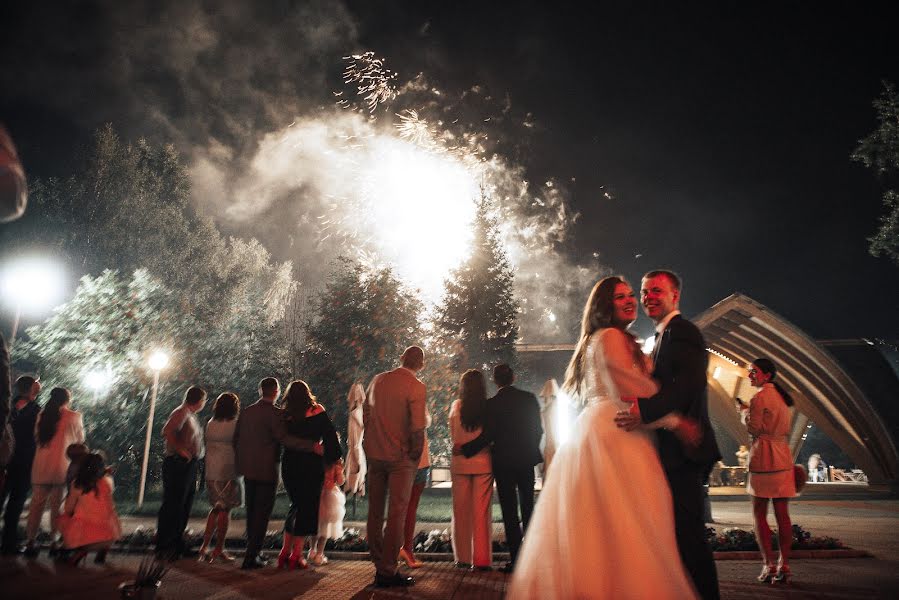 Wedding photographer Vladimir Smetnev (smetnev). Photo of 30 May 2023