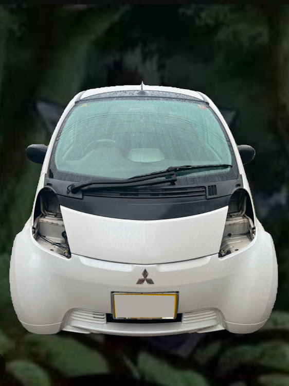 トンキーさんが投稿したミツビシi・クラウンの車検・運命の出i・メルカリを通さず購入・DIYに関するカスタム事例の投稿画像3枚目