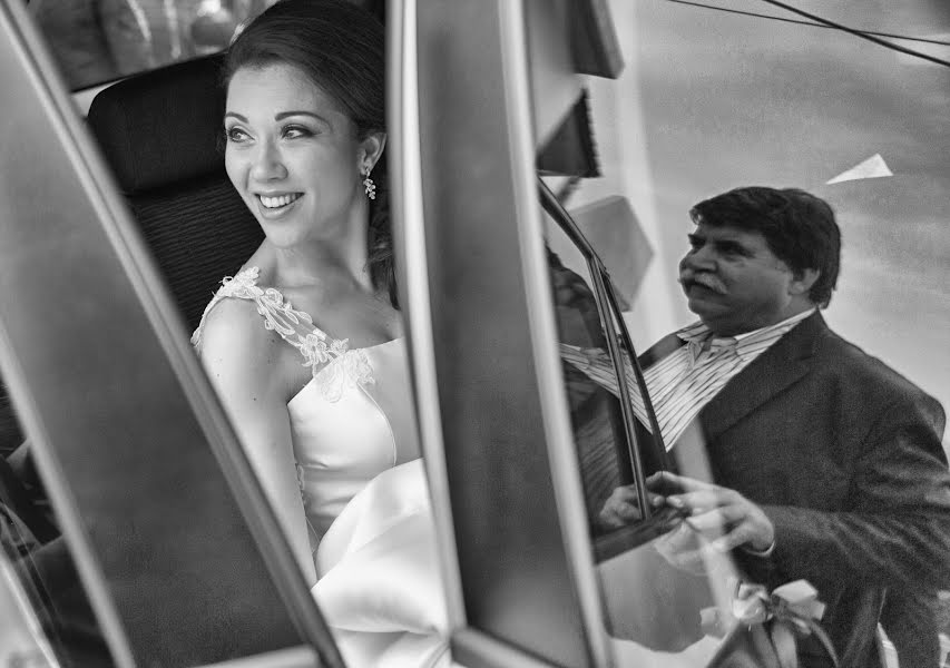 शादी का फोटोग्राफर Markos Mylonakis (markos)। जुलाई 3 2019 का फोटो
