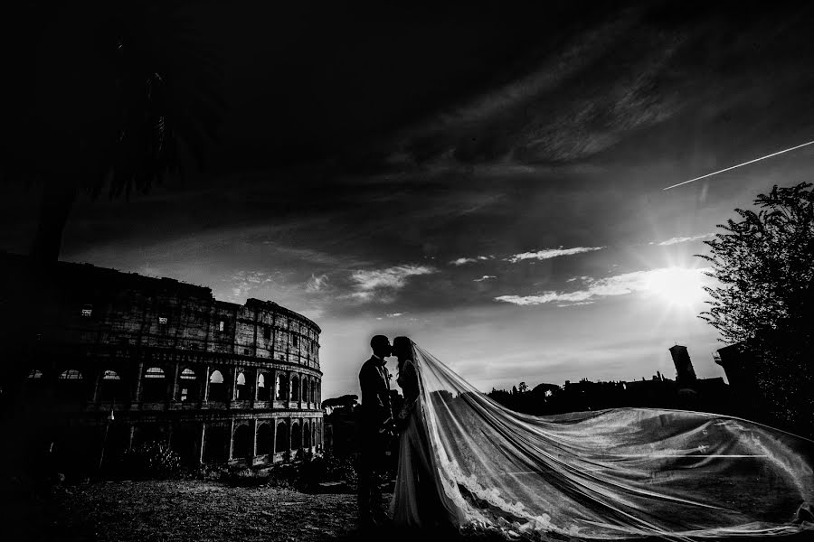 Vestuvių fotografas Simone Rossi (simonerossi). Nuotrauka 2019 rugsėjo 22