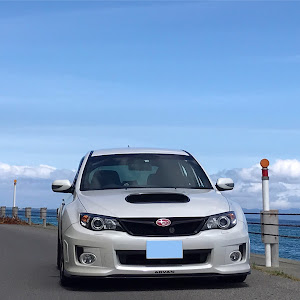 インプレッサ WRX STI GRB