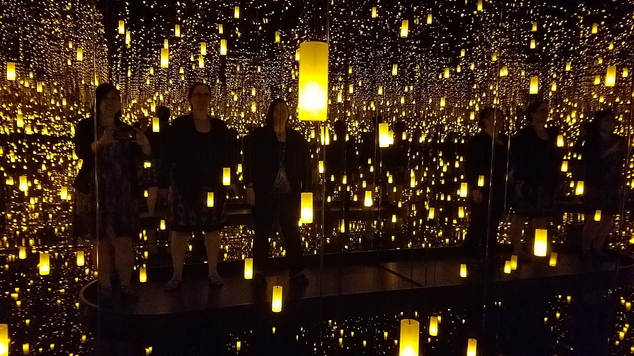 Visiting Yayoi Kusuma Infinity Mirrors at the Seattle Art Museum, Infinity Mirrored Room — Aftermath of Obliteration of Eternity