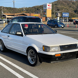 カローラレビン AE86