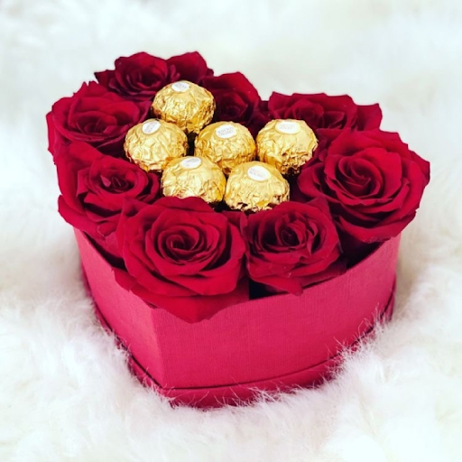 Roses and Ferrero Rocher - Roses and Ferrero Rocher