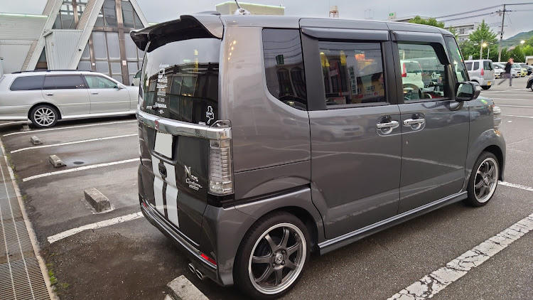 Nボックスカスタムの朝から雨・仕事終わり・残業終わり・一服中・日向坂46に関するカスタム事例の投稿画像16枚目
