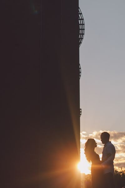 Wedding photographer Aleksandr Cheshuin (cheshuinfoto). Photo of 4 April 2018