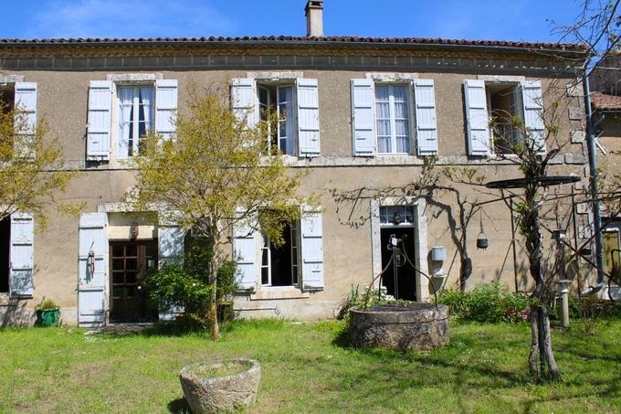 Vente maison 5 pièces 215 m² à Valence-sur-baise (32310), 348 000 €