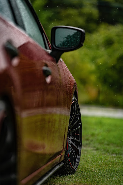 MAZDA3の雨の日コラボ・innoコラボ・水溜り遊び・新幹線コラボ・ミヤマクワガタに関するカスタム事例の投稿画像6枚目