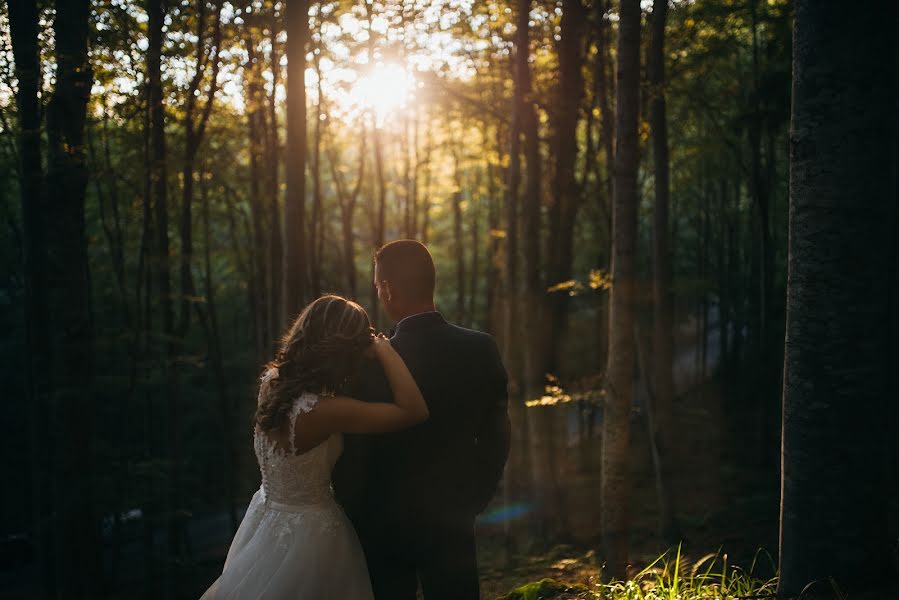 Wedding photographer Csongor Menyhárt (menyhart). Photo of 18 October 2017