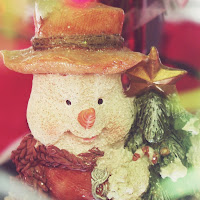 Snowman. di micphotography