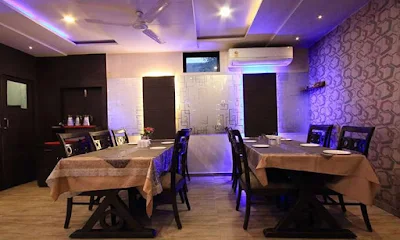 Shree Akshar Restaurant & Hotel