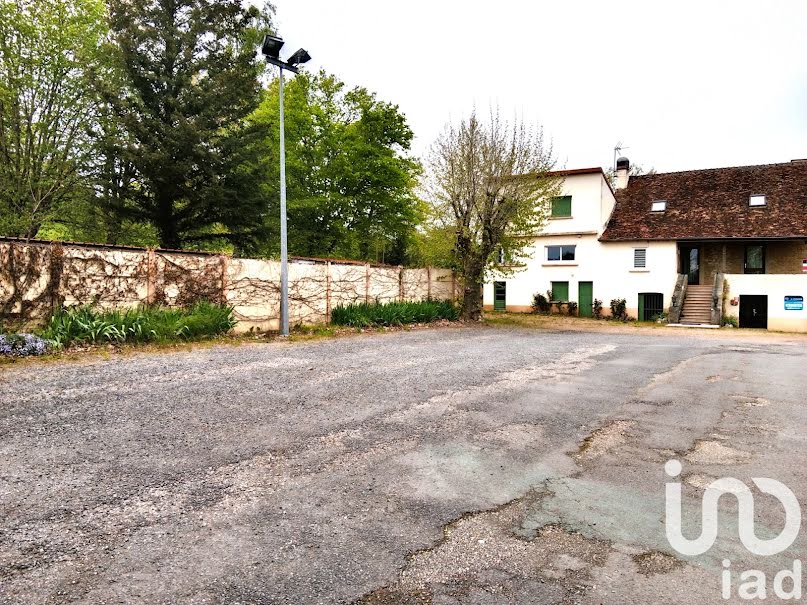 Vente maison 12 pièces 340 m² à Sigy-le-Châtel (71250), 149 000 €