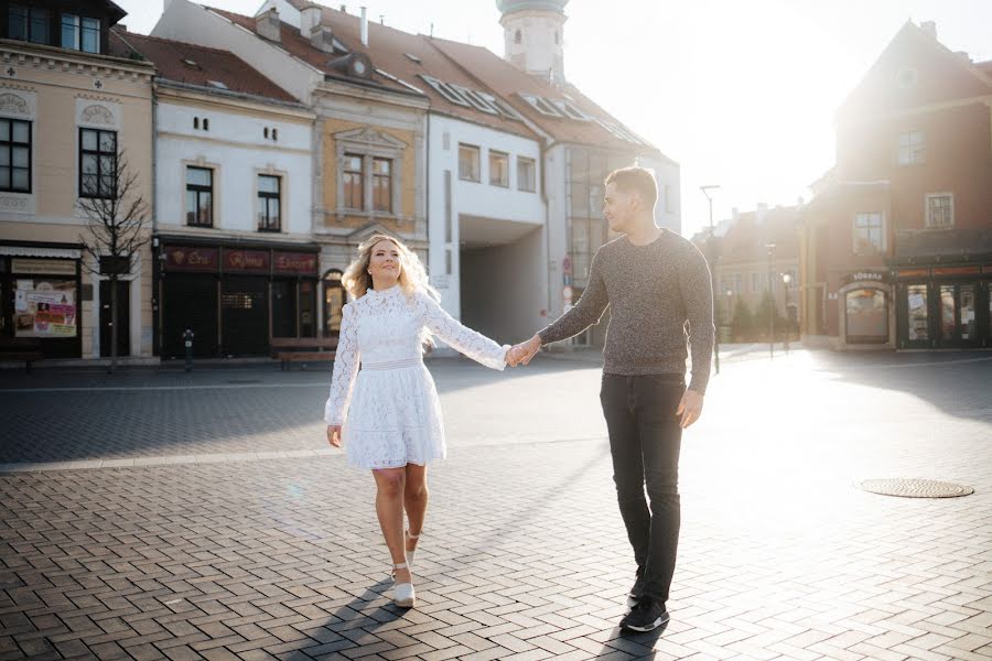 Fotografer pernikahan Bence Bálint (benceandbara). Foto tanggal 15 September 2021