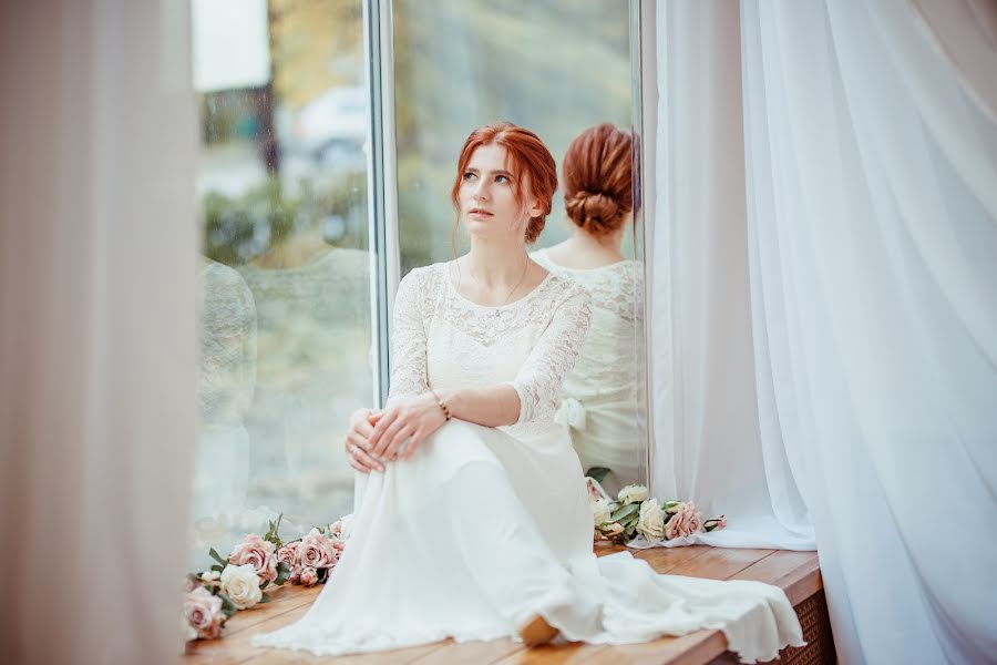 Fotógrafo de casamento Irina Aleksandrova (grediri). Foto de 27 de abril 2022