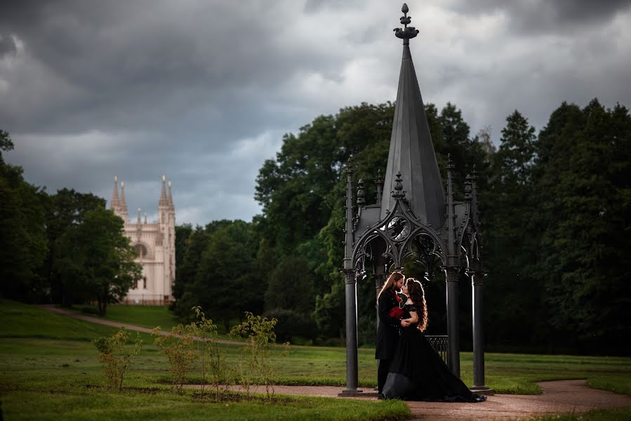 Fotógrafo de casamento Svetlana Carkova (tsarkovy). Foto de 23 de março 2017