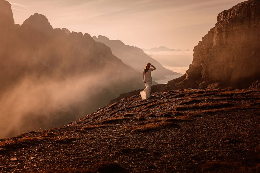 結婚式の写真家Krzysia Kowerczuk (krfoto)。2022 10月18日の写真