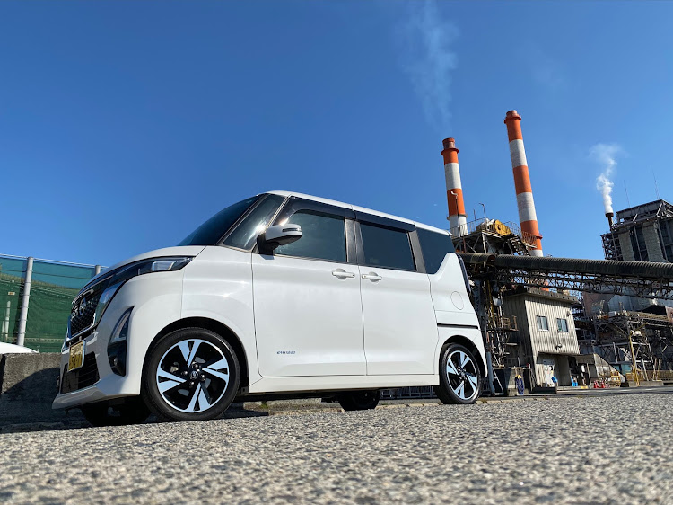 ルークス ハイウェイスター ターボの洗車・工場撮影・埠頭に関するカスタム事例の投稿画像5枚目