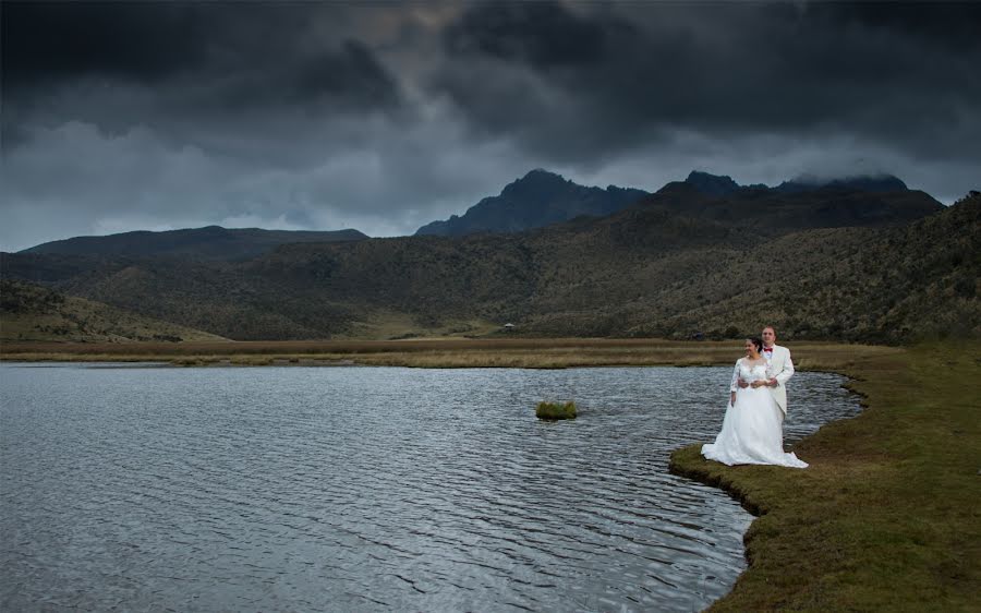 Wedding photographer Guillermo Granja (granjapix). Photo of 15 November 2017