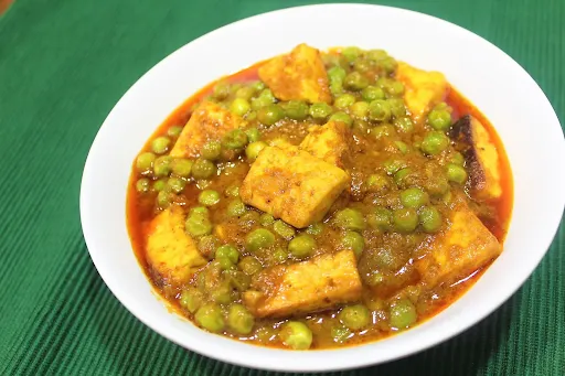 Matar Paneer