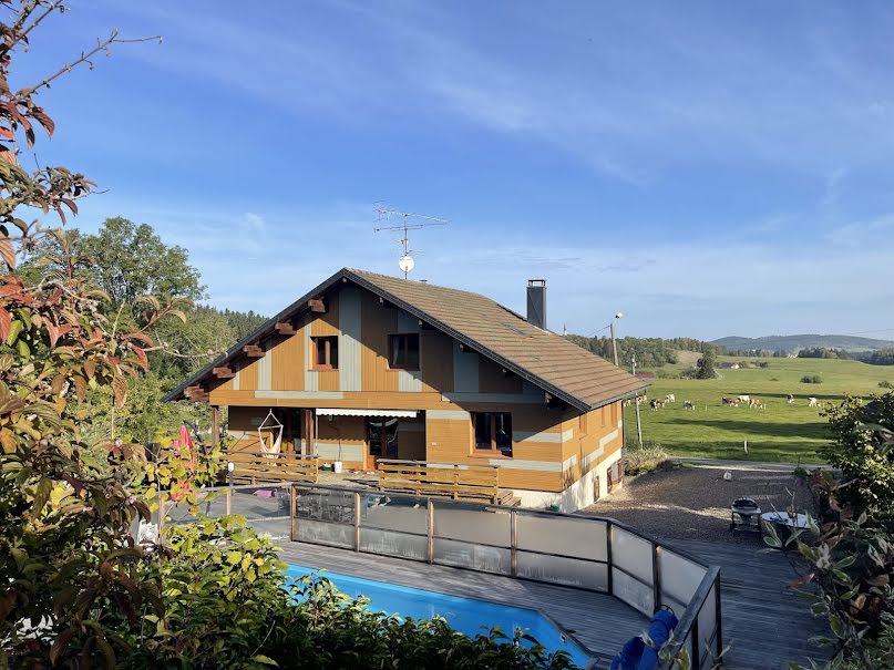 Vente chalet 6 pièces 198 m² à Les Ecorces (25140), 545 000 €