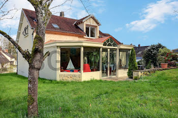 maison à Verneuil-en-Halatte (60)