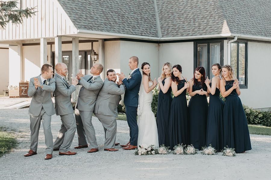ช่างภาพงานแต่งงาน Bret Teskey (modernimagery) ภาพเมื่อ 9 พฤษภาคม 2019