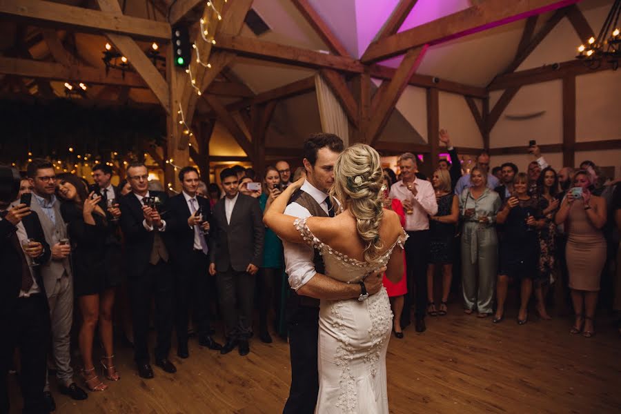 Wedding photographer Jess Yarwood (jessyarwoodphoto). Photo of 13 December 2019